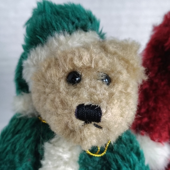 Boyd's Santa Jointed Brown Bears in Red Santa Outfit Green Santa Outfit Hat - Picture 2 of 16